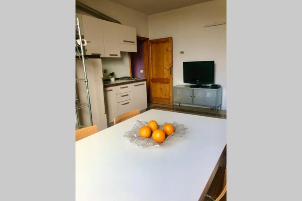 Sunny Top Floor In San Frediano Флоренция Экстерьер фото